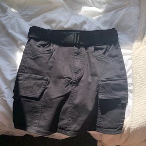 black cargo skirt